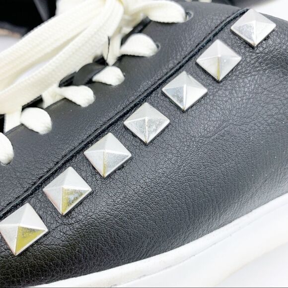 Steve Madden Sienna Black Lace Up Sneakers with Snakeskin and Stud Detailing - Picture 13 of 14